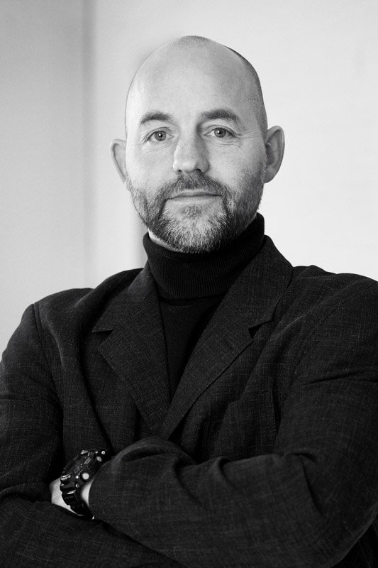 Kåre Holl